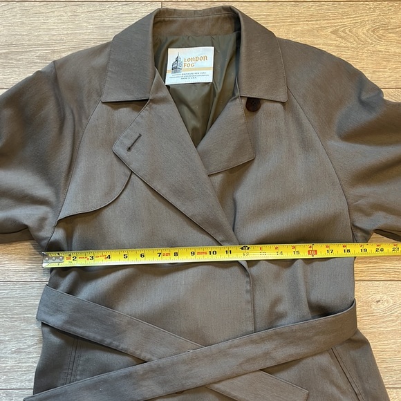London Fog Trench Coat - Picture 2 of 7